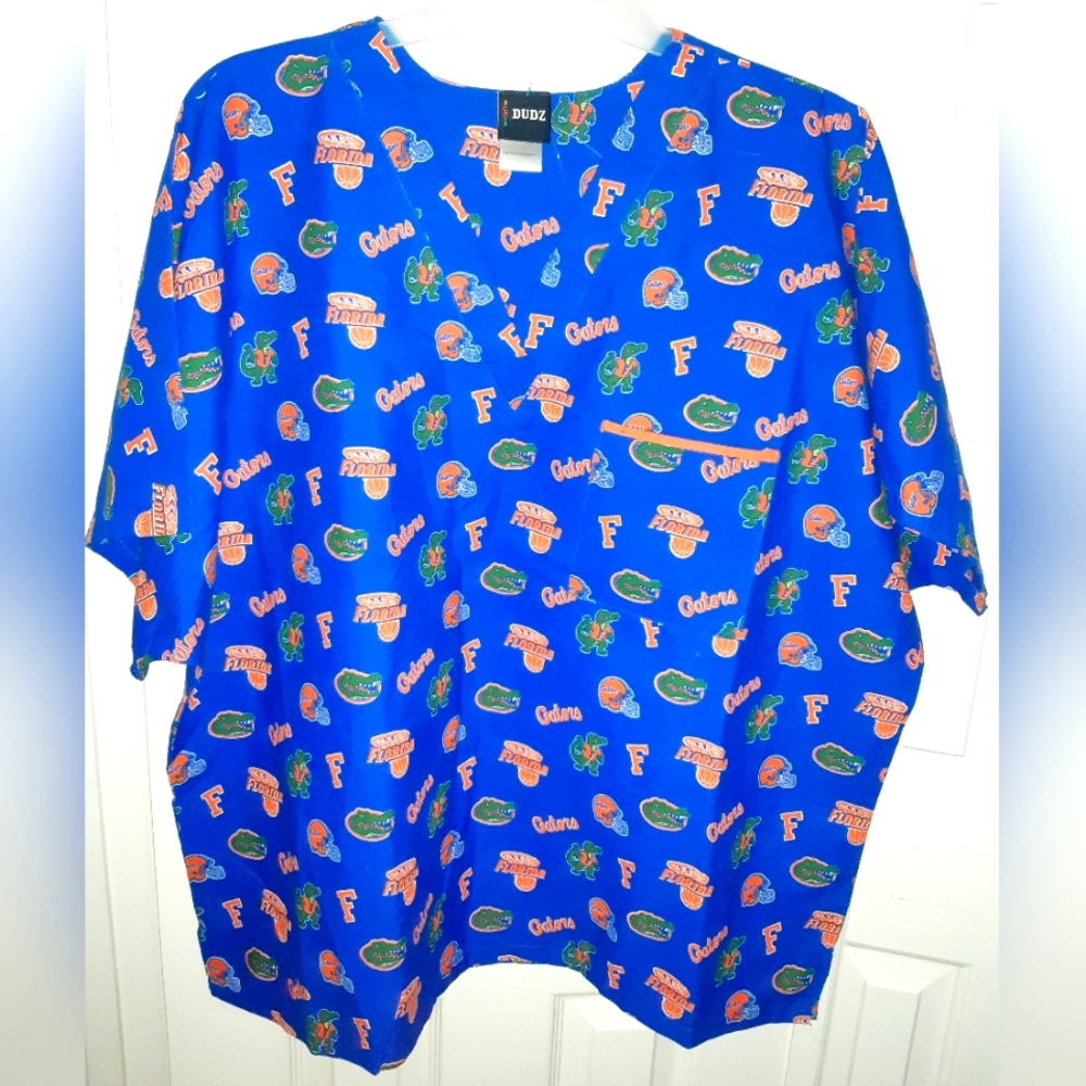 Florida Gators Scrub Top 2XL New without Tag